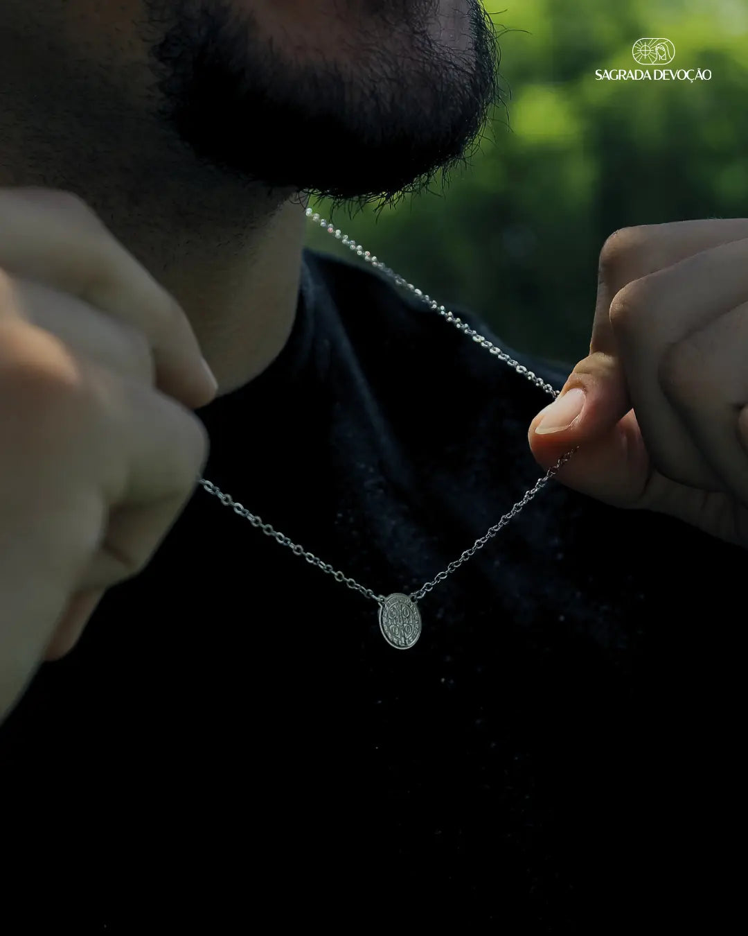 Escapulário São Bento Tradicional ou Vazado Prata – Escapulário Religioso Masculino e Feminino