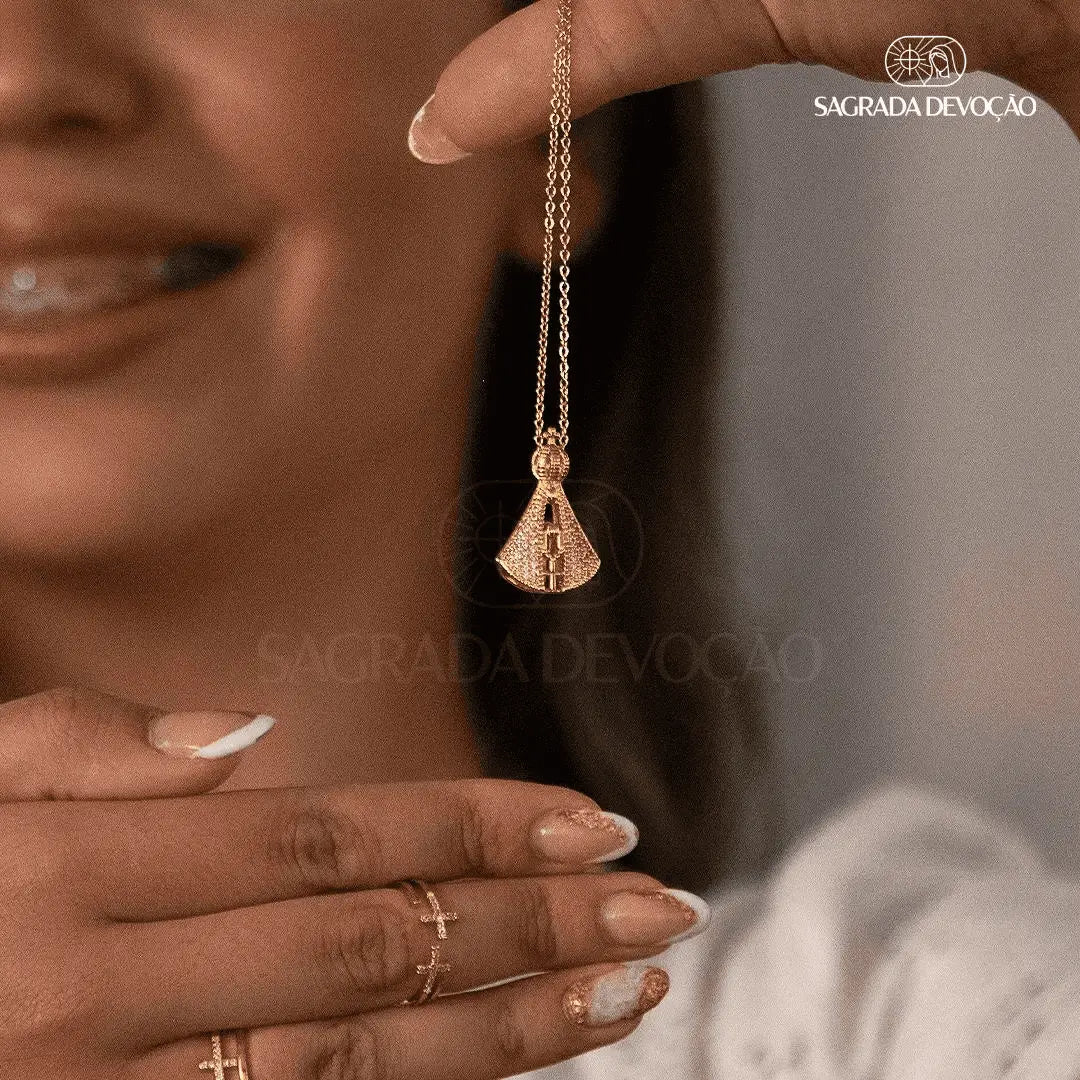 [COMPRE 1 LEVE 2] Colar Nossa Senhora Aparecida Dupla Face | Zircônia Premium & Ouro 14K