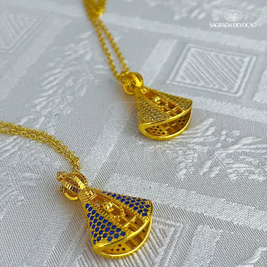 [COMPRE 1 LEVE 2] Colar Nossa Senhora Aparecida Dupla Face | Zircônia Premium & Ouro 14K